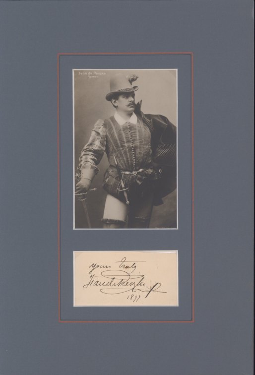 Reszke, Jean de - ensemble with signature & photo as romeo